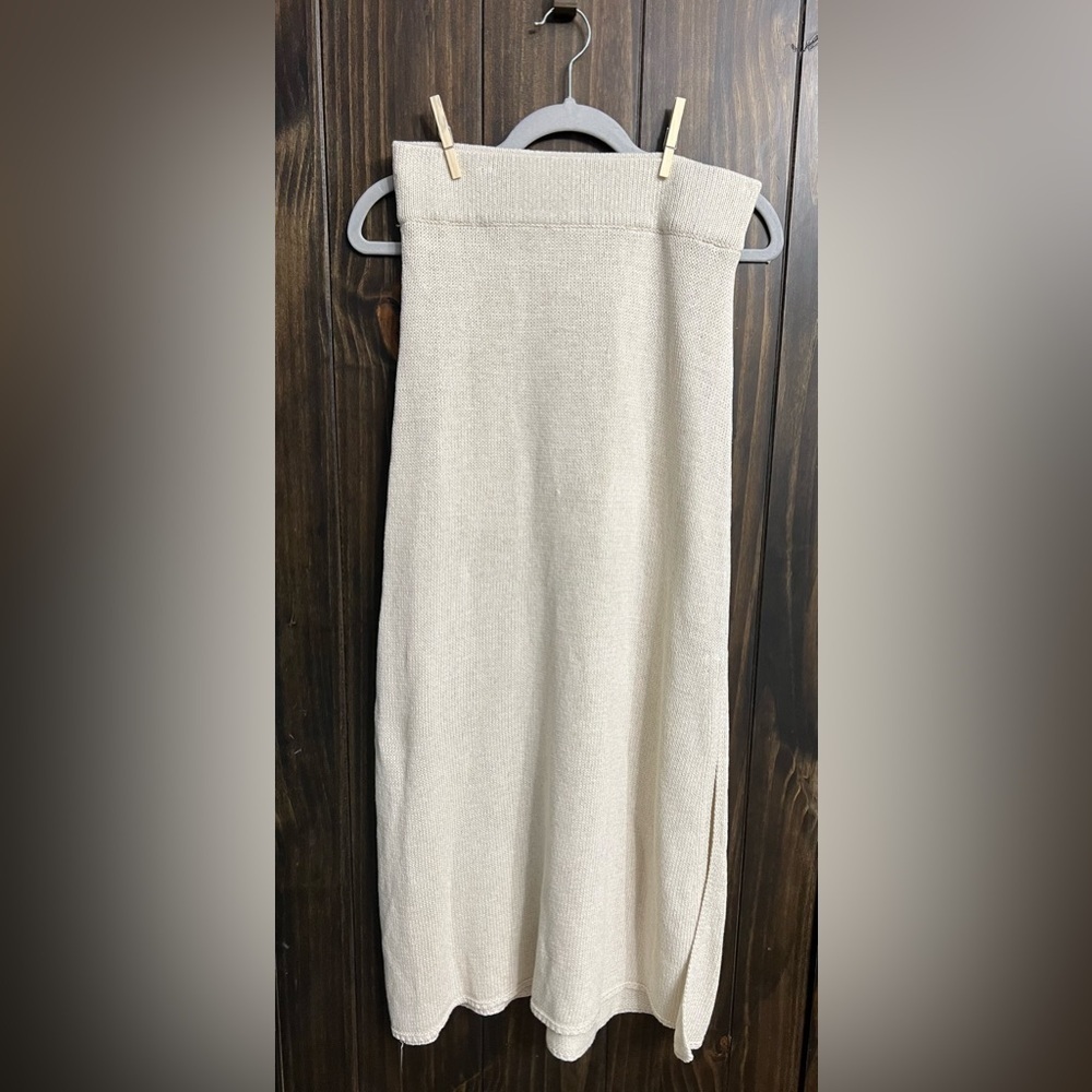 MOD REF with woven skirt in cream-Size: Small - Picture 4 of 8